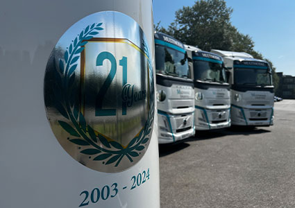 Multimodal truck celebrating 21 years