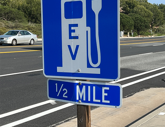 Blue Fast charging EV sign in California to support Zero-emission freight article