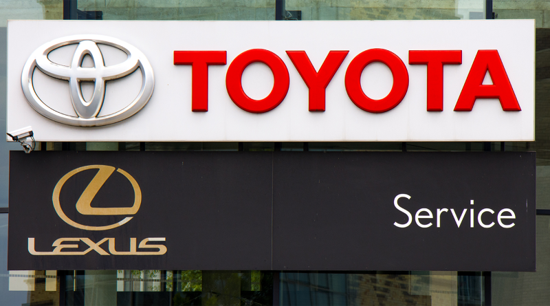 Lexus and Toyota logos on board to support 2025 recall article