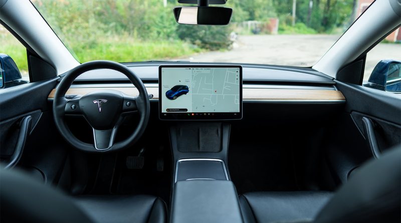 Tesla’s self-driving claims spark legal fight in California Inside Tesla self driving car to support autopilot article